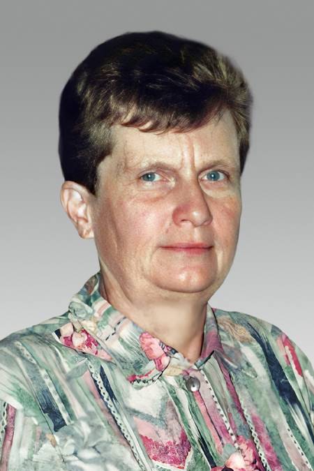 Linda Stowell née Wallace